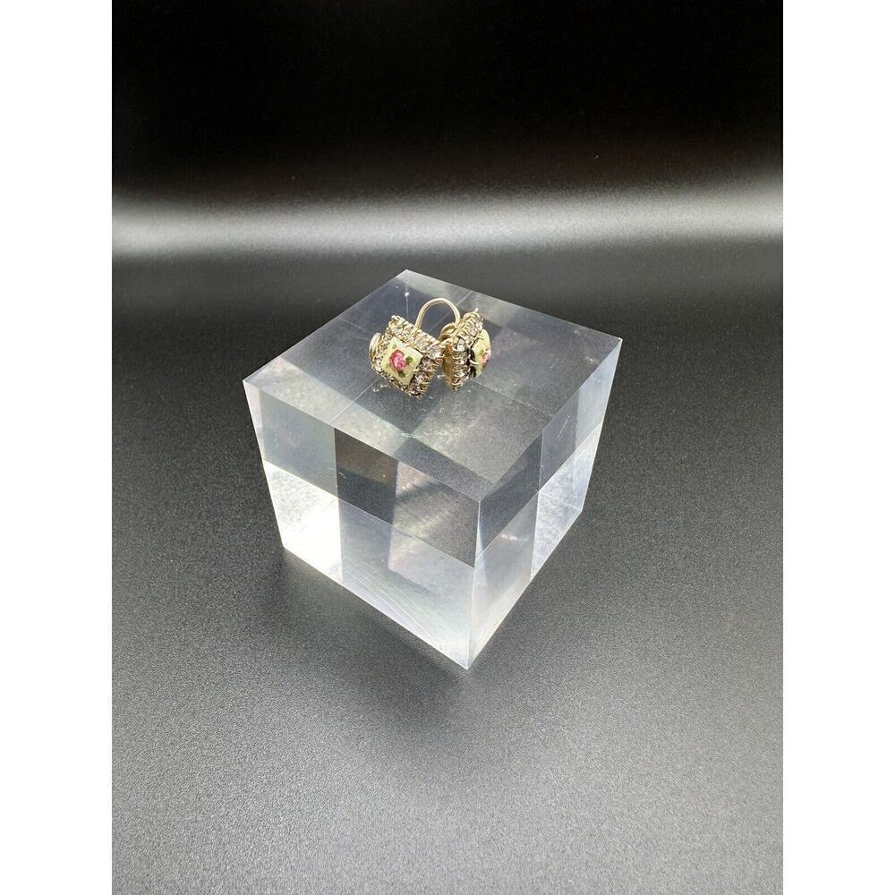 Vintage 1940s Vargas Rose on Yellow Guilloche Screw Back Earrings